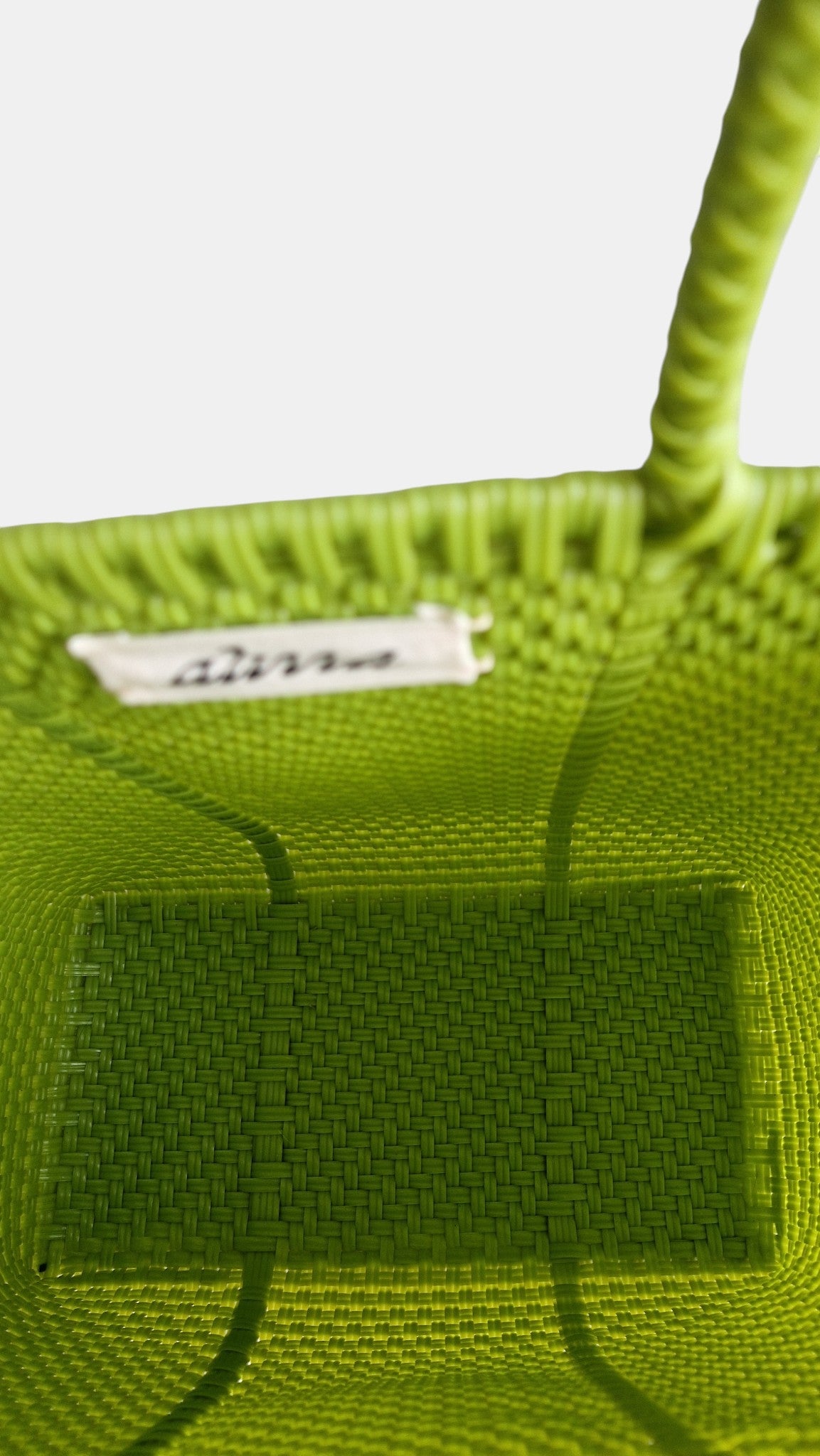 Alma Grande Lime Green