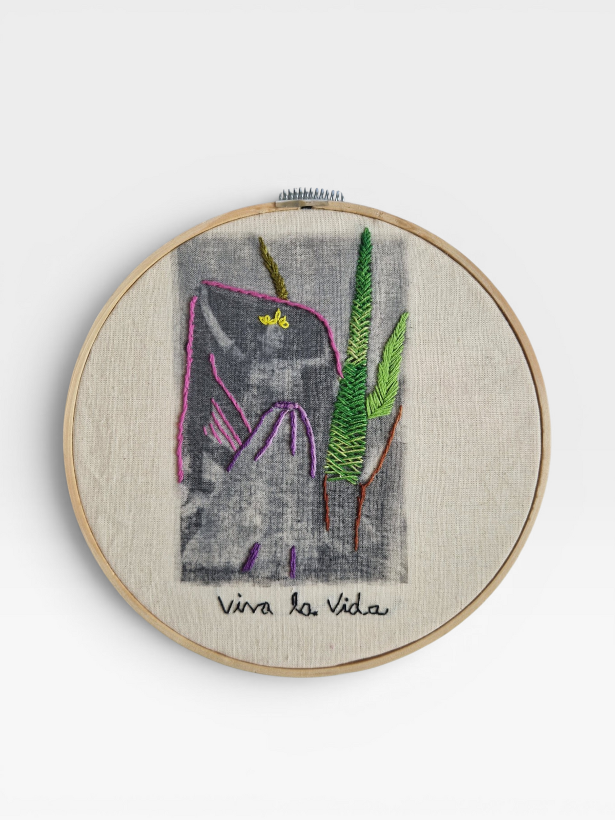 Kotty Embroidery Art Picture - Colectiva Feminista